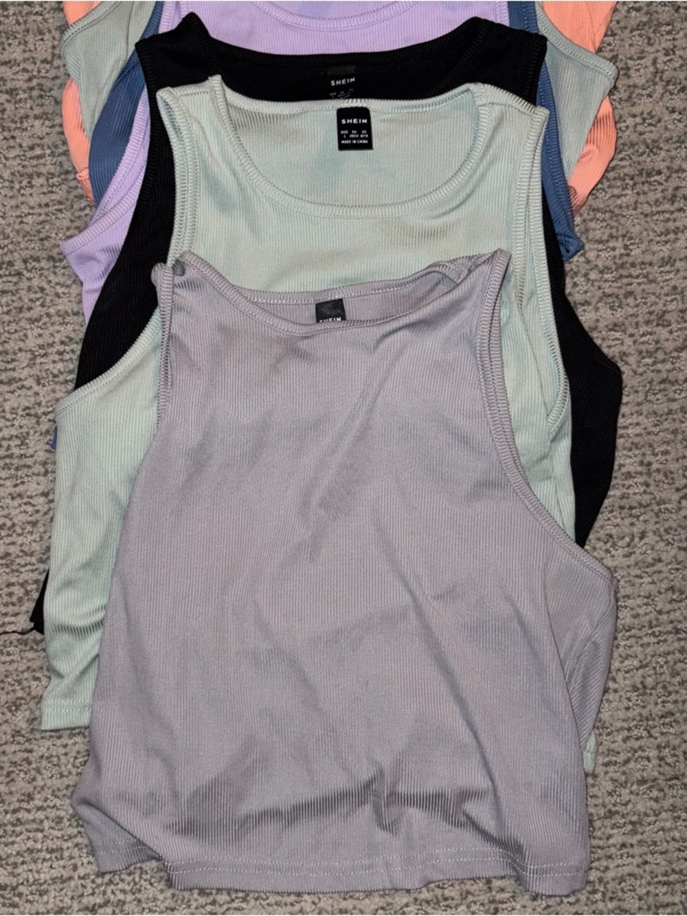 SHEIN Ribbed Tank Top - 6 piece